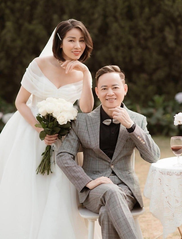 Nam diễn viên Tùng Dương và vợ thứ 4. Ảnh: FBNV Nam diễn viên Tùng Dương và vợ thứ 4. Ảnh: FBNV
