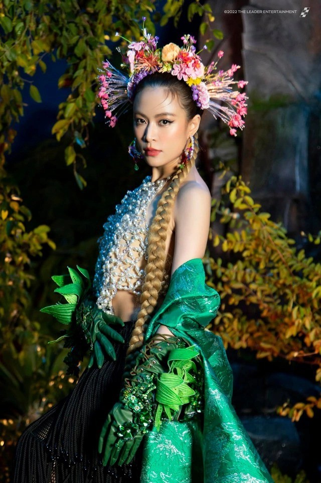 Nhưng Hoàng Thùy Linh lại là người có lợi thế người tiên phong. Nhưng Hoàng Thùy Linh lại là người có lợi thế người tiên phong.