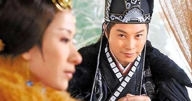 Cao Bồ Tát thì tư thông với Phùng hoàng hậu. Ảnh minh họa: Internet Cao Bồ Tát thì tư thông với Phùng hoàng hậu. Ảnh minh họa: Internet