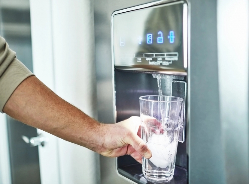 Tác hại đau họng của nước lạnh chắc là điều mà nhiều người trong số chúng ta đã gặp phải. Ảnh minh họa: Internet Tác hại đau họng của nước lạnh chắc là điều mà nhiều người trong số chúng ta đã gặp phải. Ảnh minh họa: Internet