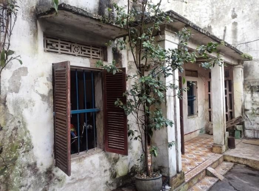 Nhà quá cũ thì tài lộc đã qua, đến tuổi nghỉ hưu và không còn thích hợp để ở. Ảnh minh họa: Internet Nhà quá cũ thì tài lộc đã qua, đến tuổi nghỉ hưu và không còn thích hợp để ở. Ảnh minh họa: Internet