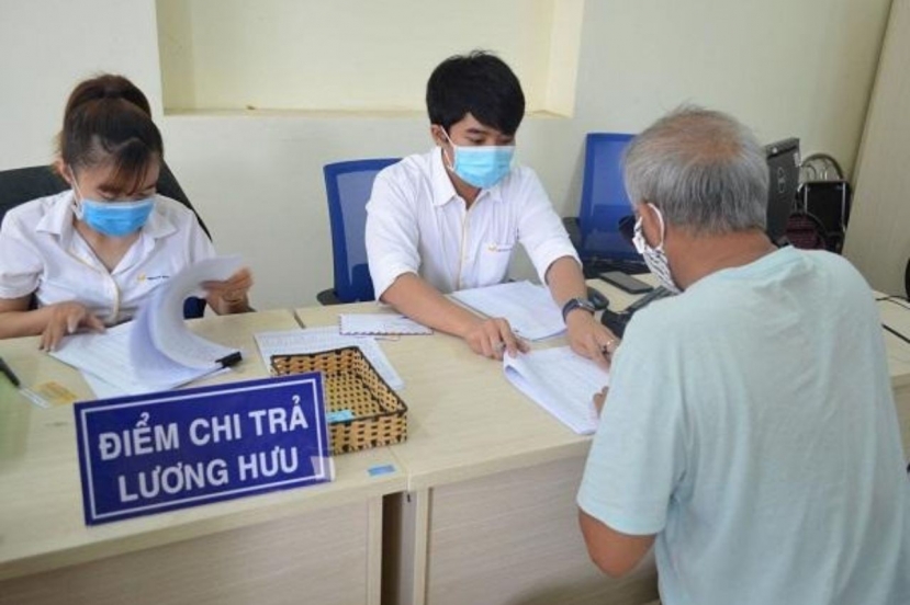 Chế độ cho người nghỉ hưu trước tuổi do tinh giản biên chế có hiệu lực từ ngày 20/7. Ảnh minh họa: Internet Chế độ cho người nghỉ hưu trước tuổi do tinh giản biên chế có hiệu lực từ ngày 20/7. Ảnh minh họa: Internet