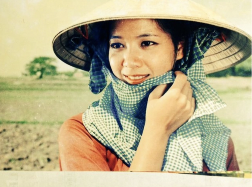Mê mẩn với vẻ đẹp thanh thuần của NSƯT Chiều Xuân thuở xuân thì - Ảnh 5 Mê mẩn với vẻ đẹp thanh thuần của NSƯT Chiều Xuân thuở xuân thì - Ảnh 5