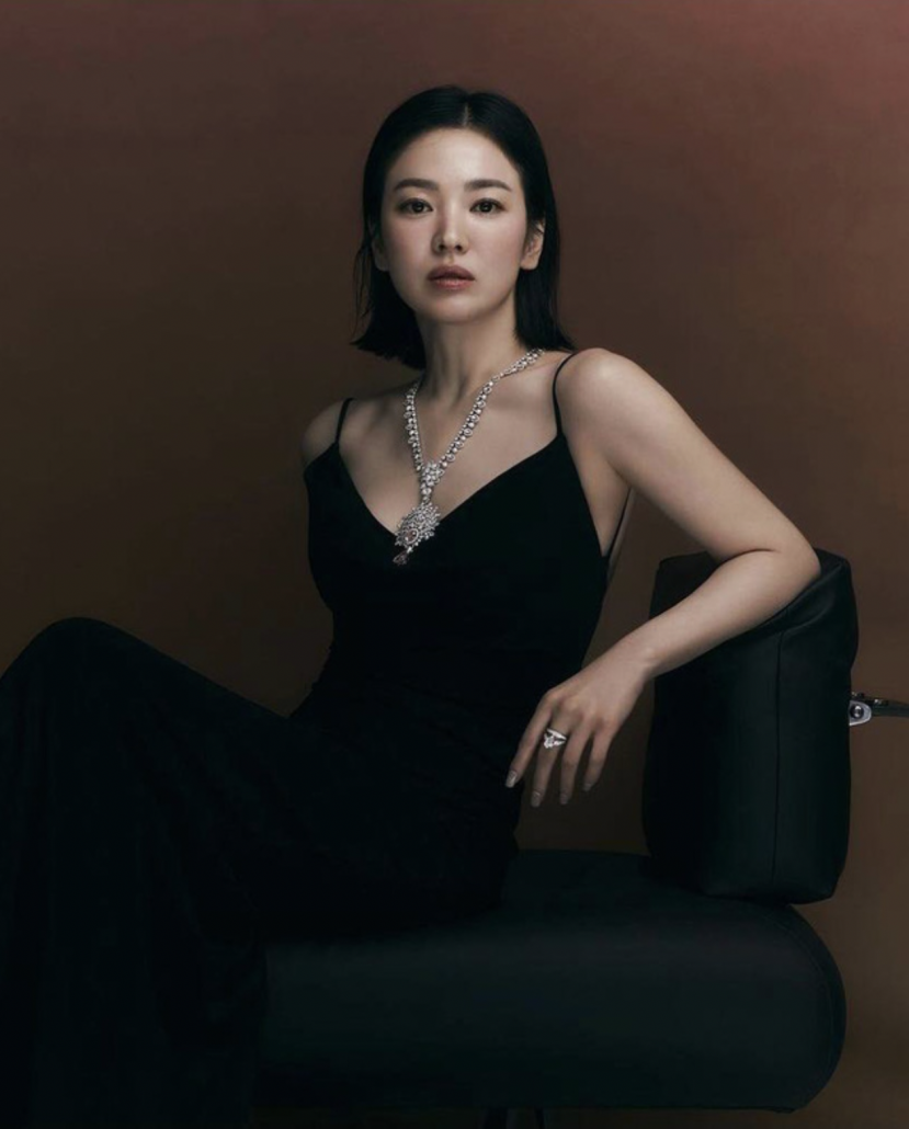 Danh tiếng của Song Hye Kyo ngày càng lên 'như diều gặp gió' dù nhiều lần 'lỡ duyên' với phim ảnh - Ảnh 5 Danh tiếng của Song Hye Kyo ngày càng lên 'như diều gặp gió' dù nhiều lần 'lỡ duyên' với phim ảnh - Ảnh 5