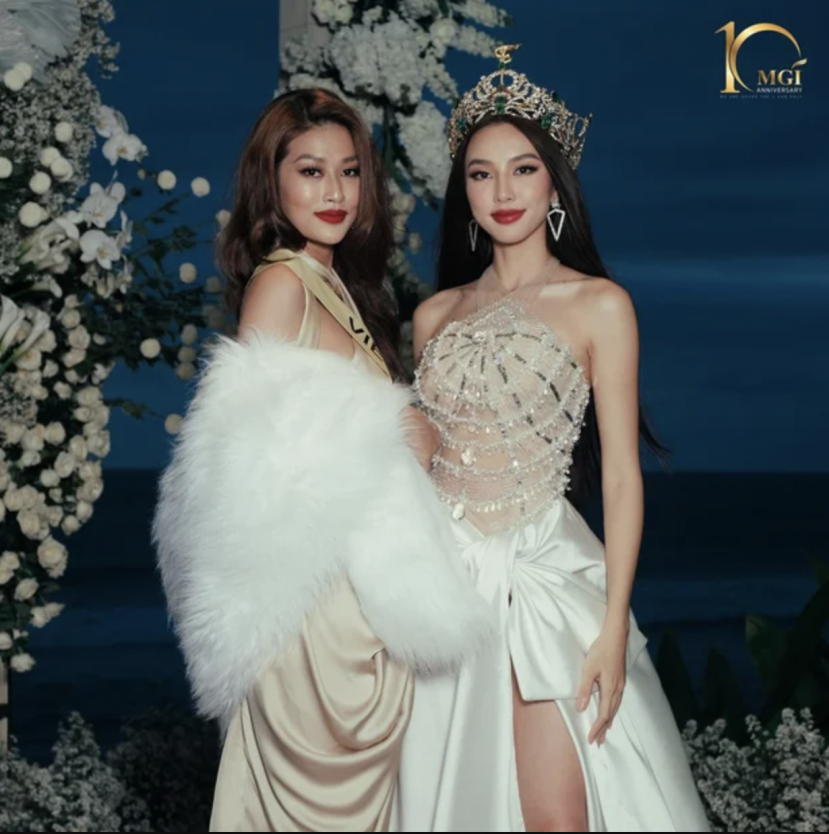 Hoa hậu Thùy Tiên và Thiên Ân chụp ảnh chung tại Miss Grand International 2022 (Ảnh: Internet) Hoa hậu Thùy Tiên và Thiên Ân chụp ảnh chung tại Miss Grand International 2022 (Ảnh: Internet)