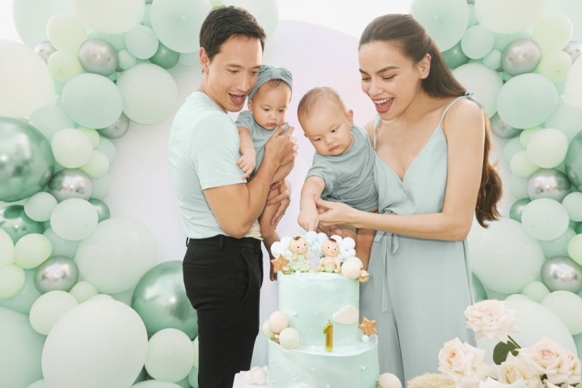 Gia đình nhỏ hạnh phúc của Kim Lý và Hồ Ngọc Hà nhận được sự quan tâm rất lớn của dân tình. Ảnh: Internet Gia đình nhỏ hạnh phúc của Kim Lý và Hồ Ngọc Hà nhận được sự quan tâm rất lớn của dân tình. Ảnh: Internet