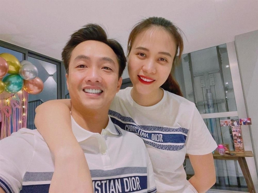 Cuộc sống hạnh phúc của Cường Đôla và Đàm Thu Trang nhận được sự quan tâm rất lớn của CDM. Ảnh: Facebook Cuộc sống hạnh phúc của Cường Đôla và Đàm Thu Trang nhận được sự quan tâm rất lớn của CDM. Ảnh: Facebook