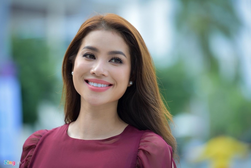Hoa hậu Phạm Hương hiện có cuộc sống viên mãn bên ông xã đại gia và 2 nhóc tỳ. Ảnh: Tri thức trực tuyến Hoa hậu Phạm Hương hiện có cuộc sống viên mãn bên ông xã đại gia và 2 nhóc tỳ. Ảnh: Tri thức trực tuyến