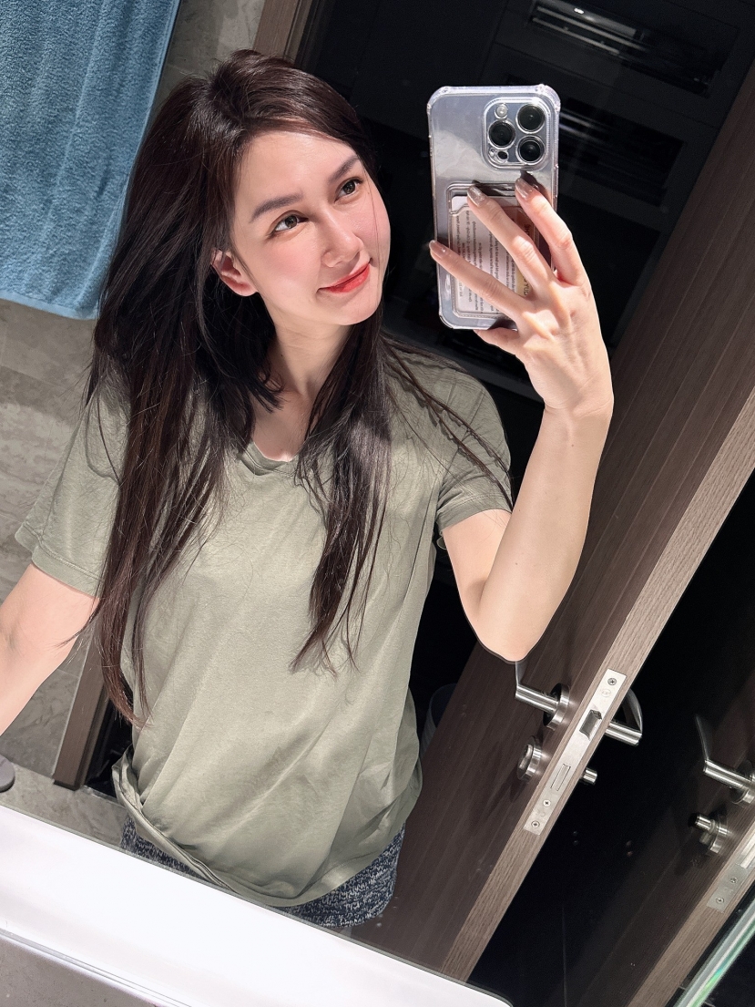 Nữ diễn viên được đánh giá nhan sắc ngày càng thăng hạng hơn sau khi đường ai nấy đi với Đình Tú. Ảnh: Facebook Nữ diễn viên được đánh giá nhan sắc ngày càng thăng hạng hơn sau khi đường ai nấy đi với Đình Tú. Ảnh: Facebook