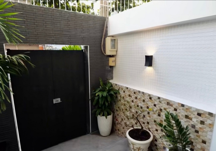 Choáng ngợp với căn hộ bề thế của vợ chồng Thu Trang - Tiến Luật ở ngoại ô thành phố - Ảnh 4 Choáng ngợp với căn hộ bề thế của vợ chồng Thu Trang - Tiến Luật ở ngoại ô thành phố - Ảnh 4