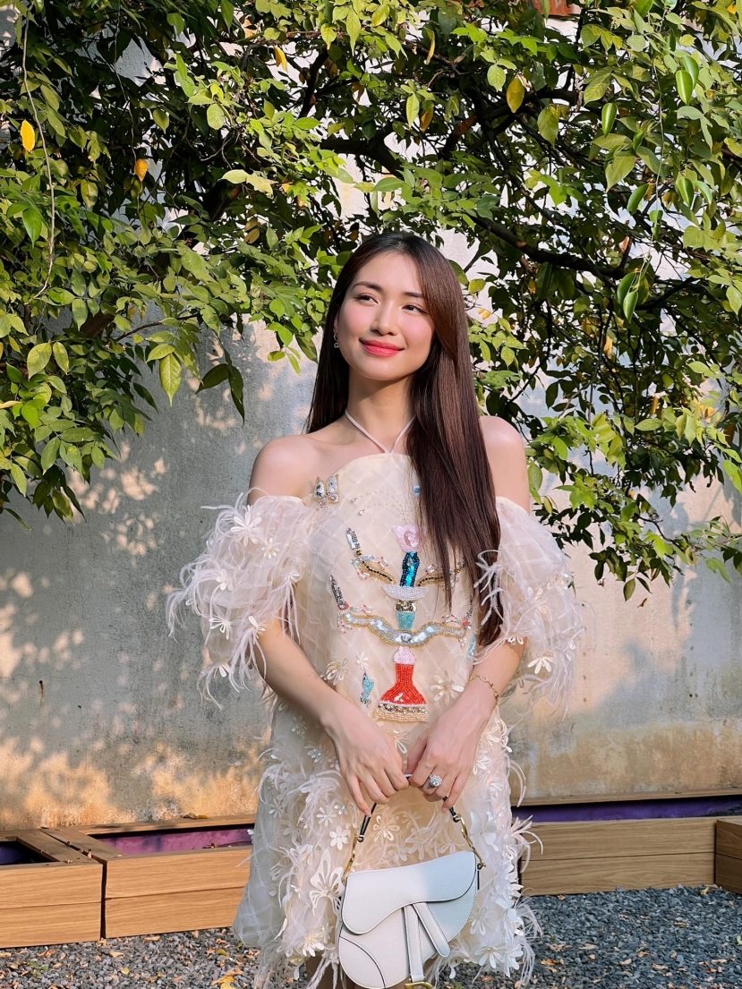 Hòa Minzy bất ngờ có động thái lạ giữa lúc bạn trai cũ bị tố thiếu trách nhiệm - Ảnh 2 Hòa Minzy bất ngờ có động thái lạ giữa lúc bạn trai cũ bị tố thiếu trách nhiệm - Ảnh 2