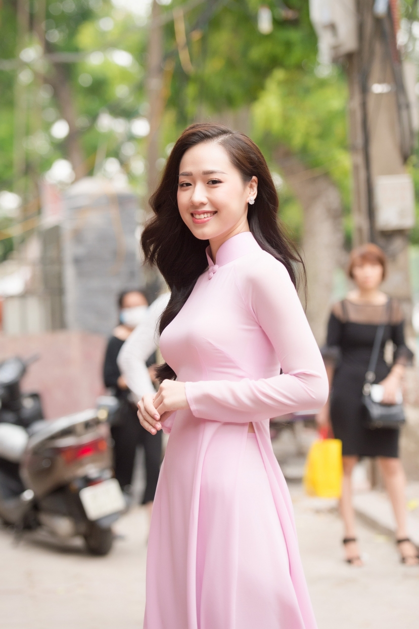 Vẻ đẹp của MC VTV thời còn thi hoa hậu năm 2018 Vẻ đẹp của MC VTV thời còn thi hoa hậu năm 2018