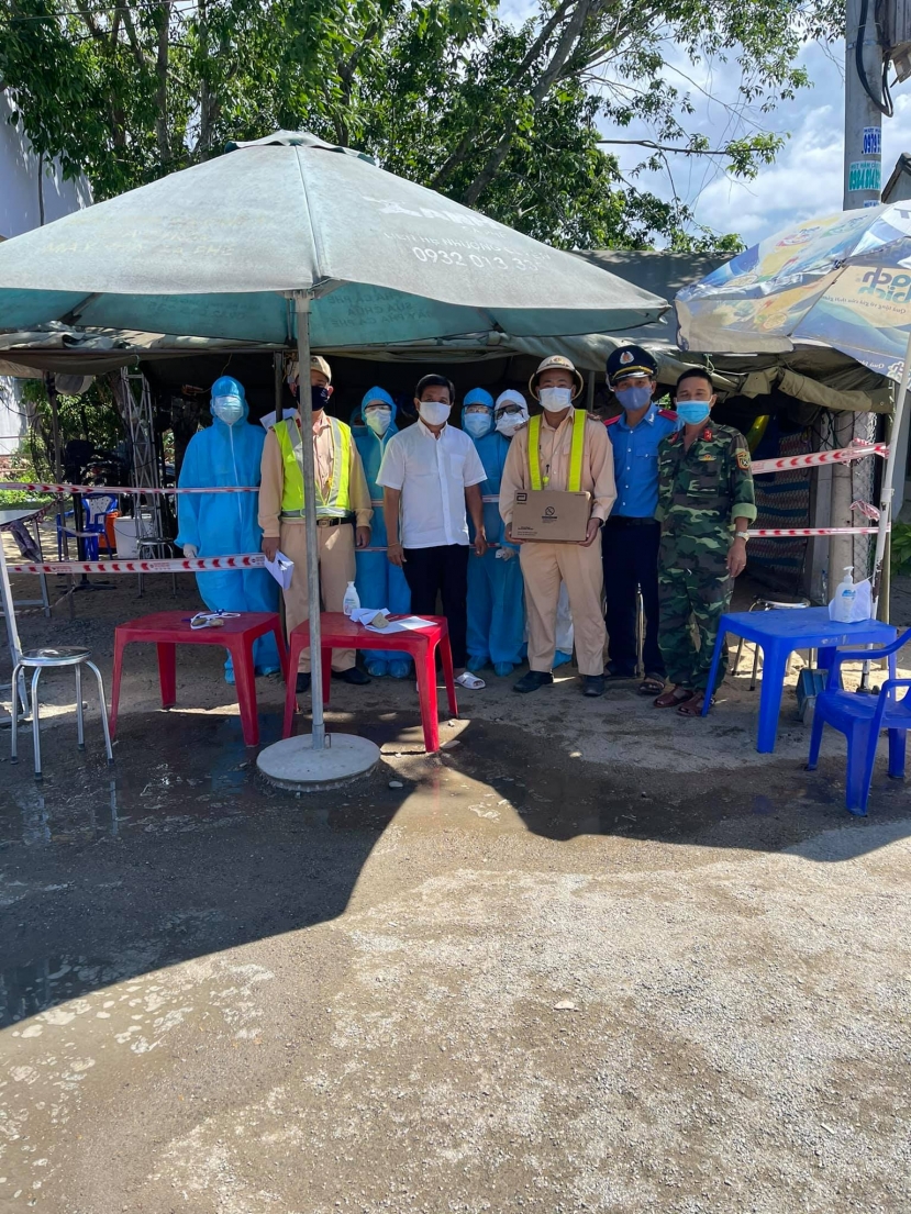 Nhận nóng 3 tỷ đồng, ông Đoàn Ngọc Hải lập tức gửi hỗ trợ đặc biệt cho Sài Gòn - Ảnh 1 Nhận nóng 3 tỷ đồng, ông Đoàn Ngọc Hải lập tức gửi hỗ trợ đặc biệt cho Sài Gòn - Ảnh 1