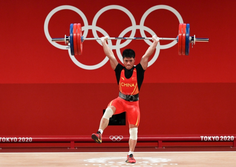 'Siêu nhân' cử tạ Trung Quốc gây choáng tại Olympic: Nâng tạ gần 200 kg với chỉ bằng một chân - Ảnh 4 'Siêu nhân' cử tạ Trung Quốc gây choáng tại Olympic: Nâng tạ gần 200 kg với chỉ bằng một chân - Ảnh 4