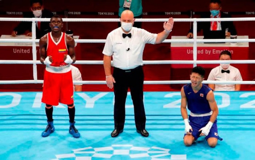 Olympic hóa 'ao làng' SEA Games: Võ sĩ Nhật Bản bị đánh đến ngồi xe lăn, vẫn được trọng tài xử thắng - Ảnh 3 Olympic hóa 'ao làng' SEA Games: Võ sĩ Nhật Bản bị đánh đến ngồi xe lăn, vẫn được trọng tài xử thắng - Ảnh 3