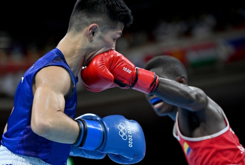 Olympic hóa 'ao làng' SEA Games: Võ sĩ Nhật Bản bị đánh đến ngồi xe lăn, vẫn được trọng tài xử thắng - Ảnh 2 Olympic hóa 'ao làng' SEA Games: Võ sĩ Nhật Bản bị đánh đến ngồi xe lăn, vẫn được trọng tài xử thắng - Ảnh 2