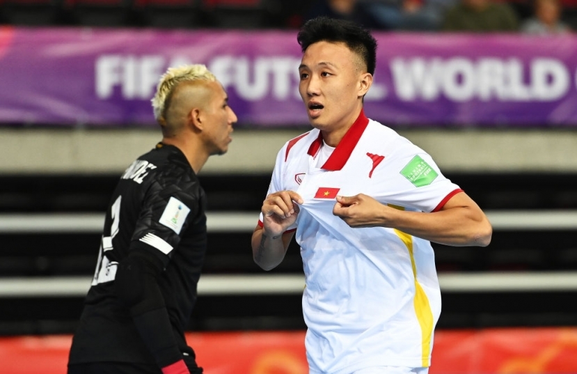 ĐT Việt Nam xuất sắc giành chiến thắng đầu tiên tại World Cup, nhận khoản thưởng nóng ngay trong đêm - Ảnh 1 ĐT Việt Nam xuất sắc giành chiến thắng đầu tiên tại World Cup, nhận khoản thưởng nóng ngay trong đêm - Ảnh 1