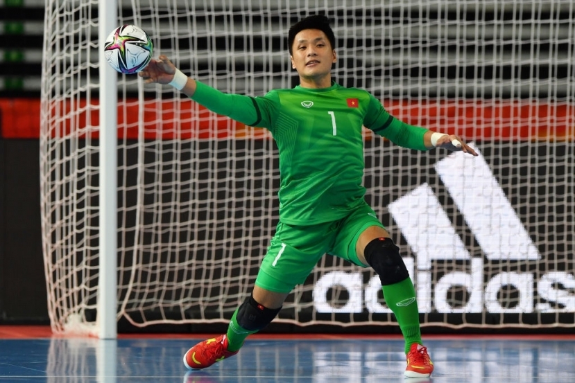 FIFA kinh ngạc trước màn trình diễn của 'người nhện' ĐT Việt Nam, ấn tượng vì siêu phẩm bị từ chối - Ảnh 1 FIFA kinh ngạc trước màn trình diễn của 'người nhện' ĐT Việt Nam, ấn tượng vì siêu phẩm bị từ chối - Ảnh 1