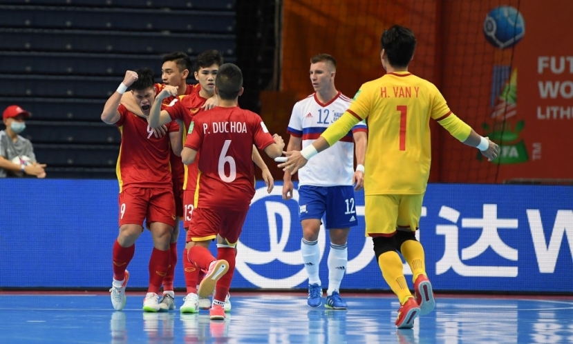 HLV futsal Việt Nam bất ngờ dương tính với Covid-19, tình hình sức khỏe hiện ra sao? - Ảnh 1 HLV futsal Việt Nam bất ngờ dương tính với Covid-19, tình hình sức khỏe hiện ra sao? - Ảnh 1