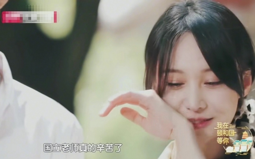 Hiếm hoi: Trịnh Sảng được bênh vực khi bị hỏi chuyện làm từ thiện Hiếm hoi: Trịnh Sảng được bênh vực khi bị hỏi chuyện làm từ thiện