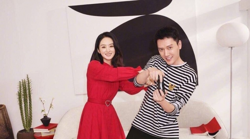 Triệu Lệ Dĩnh, Phùng Thiệu Phong chạm mặt hậu ly hôn, loạt động thái khiến fan hết hy vọng tái hợp Triệu Lệ Dĩnh, Phùng Thiệu Phong chạm mặt hậu ly hôn, loạt động thái khiến fan hết hy vọng tái hợp