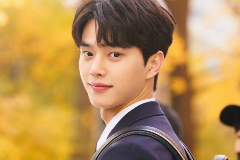 18. Song Kang 1.402 phiếu bầu 18. Song Kang 1.402 phiếu bầu