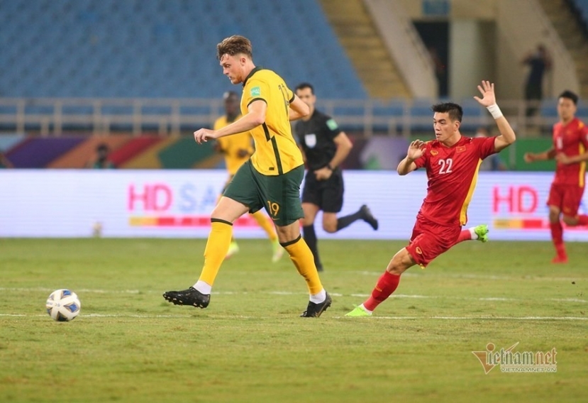 Bóng đã vào lưới ĐT Việt Nam nhưng không được công nhận. Ảnh: Vietnamnet Bóng đã vào lưới ĐT Việt Nam nhưng không được công nhận. Ảnh: Vietnamnet