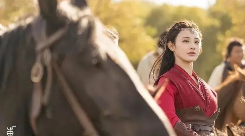 'Rổ sạn' khiến phim mới của Triệu Lộ Tư bị cộp mác 'rác phẩm' ngay ngày đầu công chiếu - Ảnh 14 'Rổ sạn' khiến phim mới của Triệu Lộ Tư bị cộp mác 'rác phẩm' ngay ngày đầu công chiếu - Ảnh 14