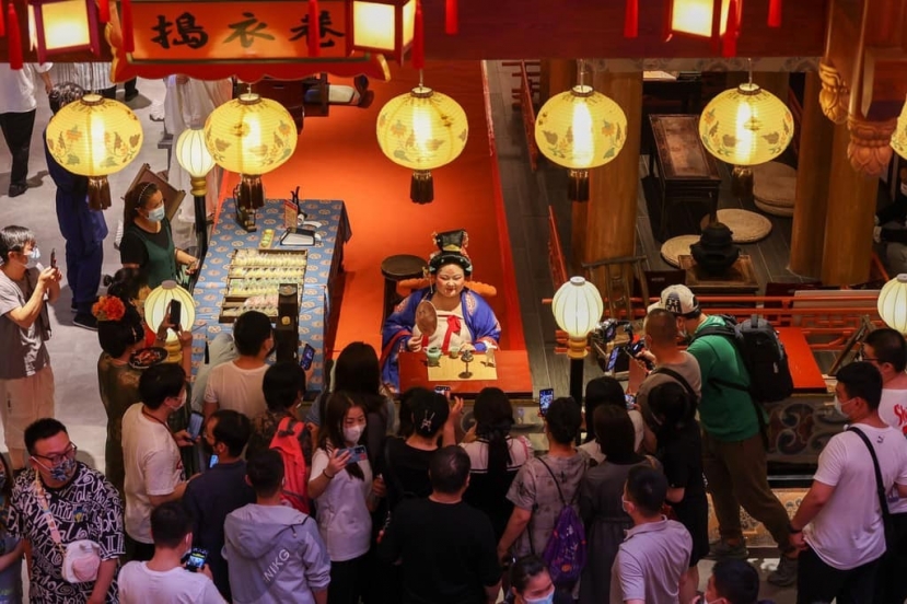 Cô gái 100kg nổi tiếng nhờ cosplay Dương Quý Phi 'giống y chang bản gốc' - Ảnh 6 Cô gái 100kg nổi tiếng nhờ cosplay Dương Quý Phi 'giống y chang bản gốc' - Ảnh 6