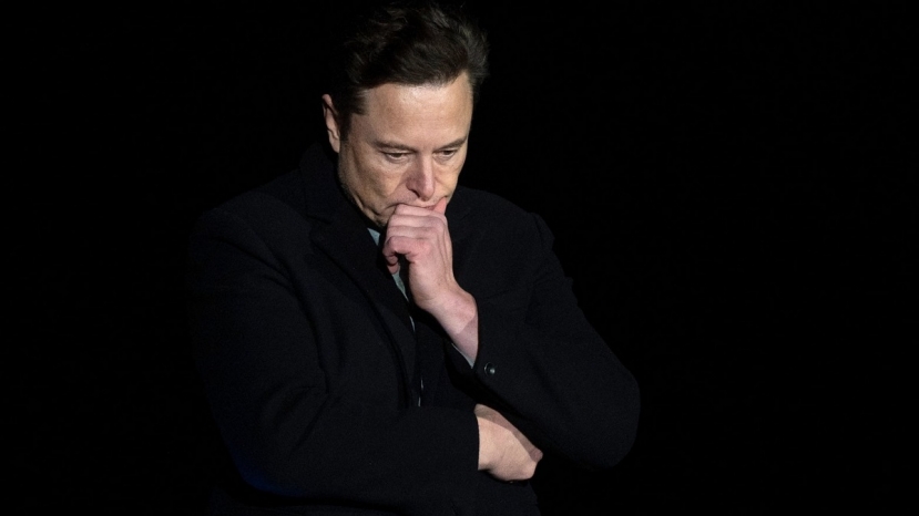 Elon Musk tiết lộ chi tiết để thanh minh chuyện 'khoe hàng' và gạ tình tiếp viên hàng không Elon Musk tiết lộ chi tiết để thanh minh chuyện 'khoe hàng' và gạ tình tiếp viên hàng không