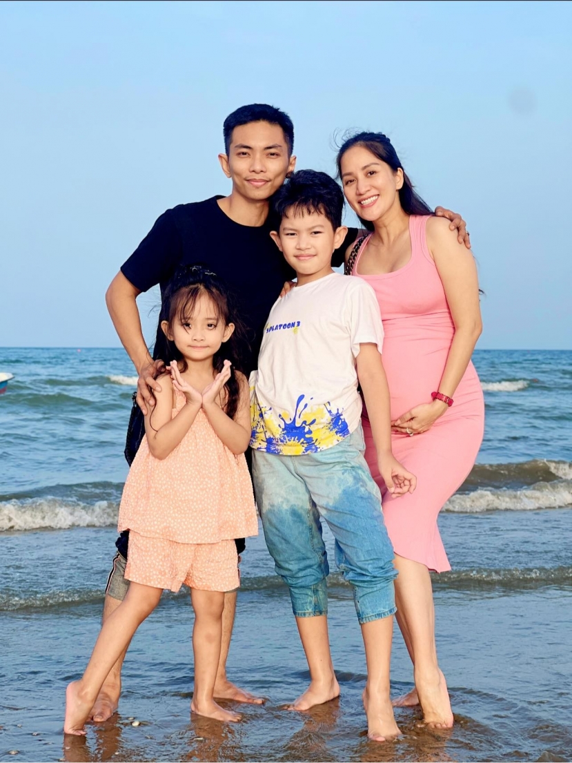 Bất ngờ với cách xưng hô của Khánh Thi dành cho chồng trẻ Phan Hiển dù đã kết hôn - Ảnh 1 Bất ngờ với cách xưng hô của Khánh Thi dành cho chồng trẻ Phan Hiển dù đã kết hôn - Ảnh 1