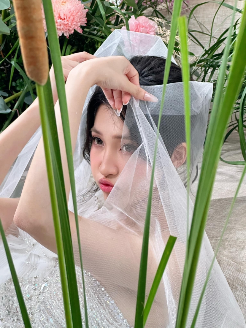 Nét đẹp của Á hậu Phương Nhi ghi điểm tuyệt đối với công chúng. Ảnh: FBNV. Ai cũng háo hức mong chờ phần thể hiện của Á hậu trên đấu trường quốc tế. Ảnh: FBNV.
Nét đẹp của Á hậu Phương Nhi ghi điểm tuyệt đối với công chúng. Ảnh: FBNV. Ai cũng háo hức mong chờ phần thể hiện của Á hậu trên đấu trường quốc tế. Ảnh: FBNV.