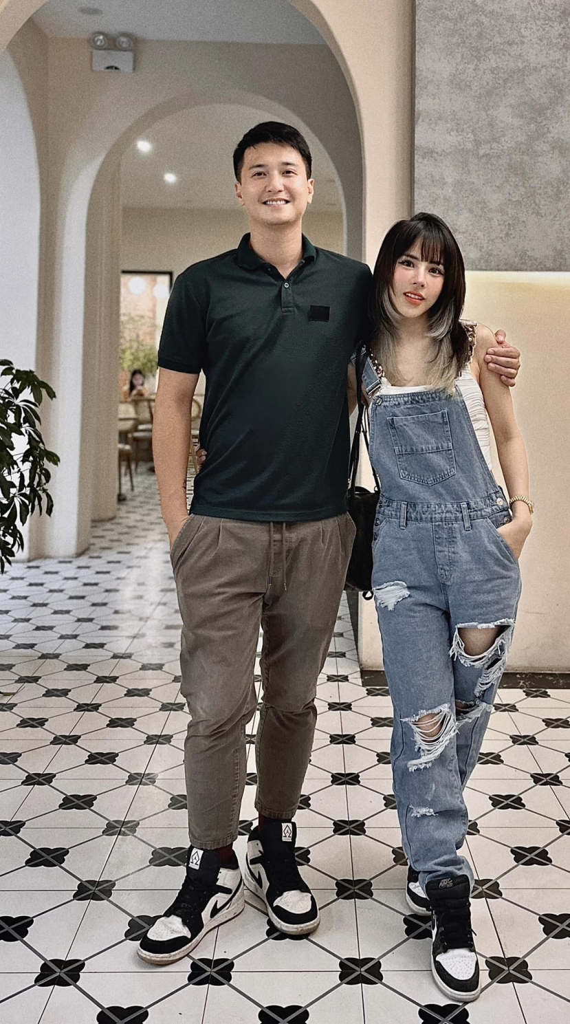Bạch Lan Phương - bạn gái Huỳnh Anh bất ngờ đăng status tâm trạng sau khi thông báo mang thai - Ảnh 1 Bạch Lan Phương - bạn gái Huỳnh Anh bất ngờ đăng status tâm trạng sau khi thông báo mang thai - Ảnh 1