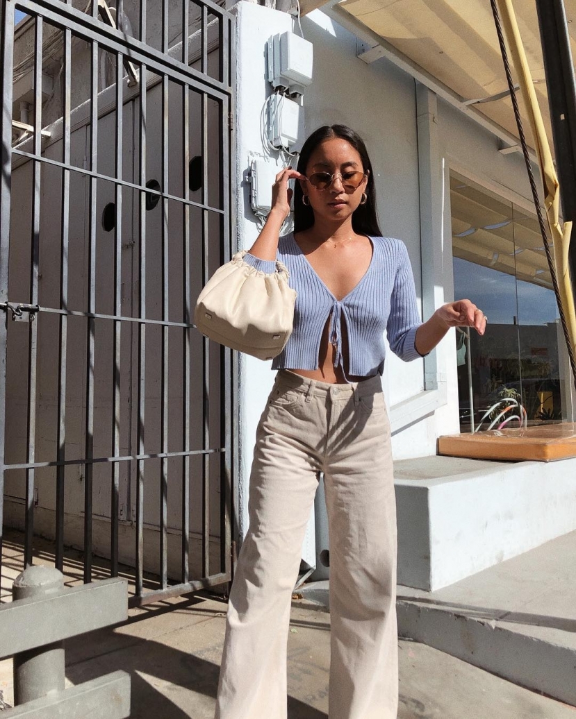 Làm mới tủ đồ mùa hè với áo cardigan dáng lửng - Ảnh 5 Làm mới tủ đồ mùa hè với áo cardigan dáng lửng - Ảnh 5