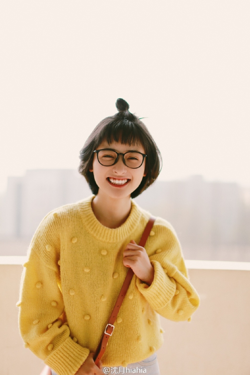 Nét đẹp ngây thơ trong sáng của Thẩm Nguyệt Nét đẹp ngây thơ trong sáng của Thẩm Nguyệt