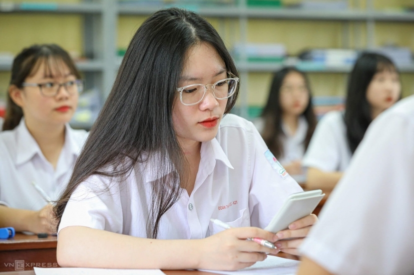 Đáp án đề thi môn GDCD mã đề 320 kỳ thi THPT quốc gia 2021 nhanh, chính xác Đáp án đề thi môn GDCD mã đề 320 kỳ thi THPT quốc gia 2021 nhanh, chính xác