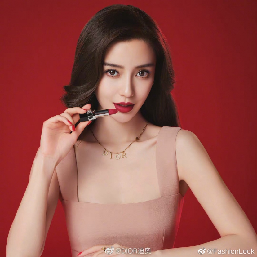 Nàng thơ Dior mang đến doanh thu bùng nổ cho nhãn hàng sau mỗi chiến dịch quảng bá Nàng thơ Dior mang đến doanh thu bùng nổ cho nhãn hàng sau mỗi chiến dịch quảng bá