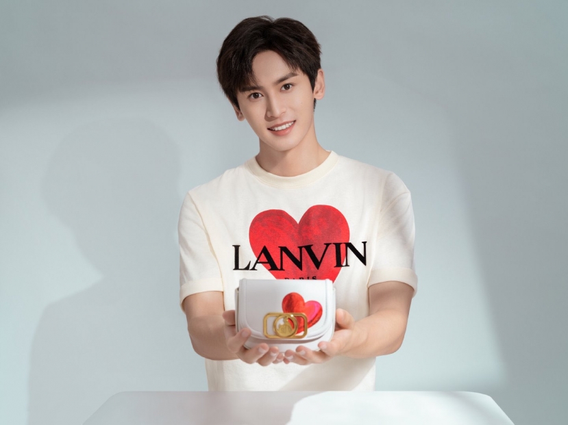 Truyền thông Nhật cảm ơn hành động 'đẹp' của Trương Triết Hạn, không quên mời chào qua đây lập nghiệp Truyền thông Nhật cảm ơn hành động 'đẹp' của Trương Triết Hạn, không quên mời chào qua đây lập nghiệp