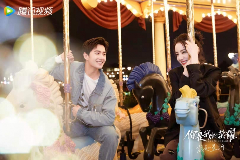 Dương Dương dính 'hạn' khi phim mới không qua ải kiểm duyệt, netizen ngang ngược réo tên Địch Lệ Nhiệt Ba với lý do muốn 'ký đầu' - Ảnh 6 Dương Dương dính 'hạn' khi phim mới không qua ải kiểm duyệt, netizen ngang ngược réo tên Địch Lệ Nhiệt Ba với lý do muốn 'ký đầu' - Ảnh 6