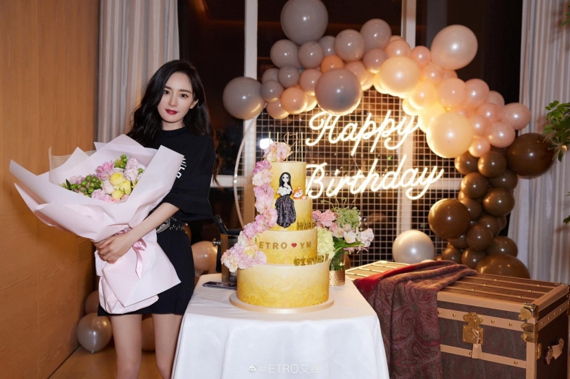 Vừa qua, Dương Mịch cũng đã đón sinh nhật tuổi 35 Vừa qua, Dương Mịch cũng đã đón sinh nhật tuổi 35