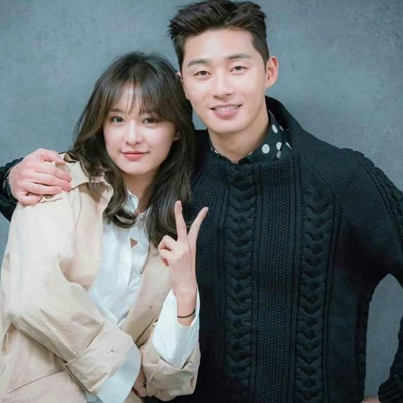 Park Seo Joon – Kim Ji Won từng được khán giả 'ship' nhiệt tình khi hợp tác cùng nhau trong bộ phim truyền hình “Fight for My Way Park Seo Joon – Kim Ji Won từng được khán giả 'ship' nhiệt tình khi hợp tác cùng nhau trong bộ phim truyền hình “Fight for My Way