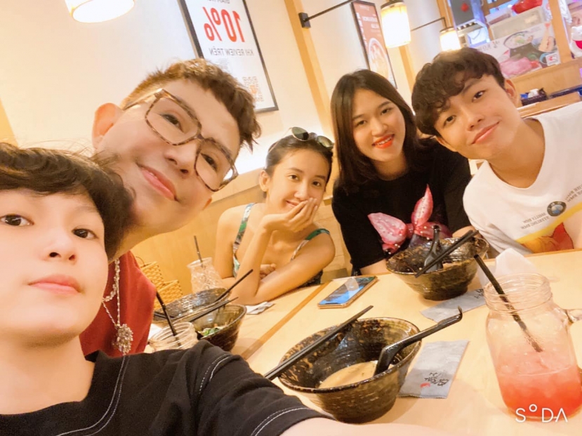 Long Nhật nhận điều đặc biệt giữa lùm xùm của Hồ Văn Cường - Ảnh 1 Long Nhật nhận điều đặc biệt giữa lùm xùm của Hồ Văn Cường - Ảnh 1