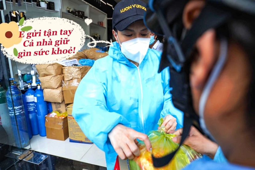 Hành trình của Việt Hương luôn nhận được sự quan tâm của công chúng. Ảnh: FBNV Hành trình của Việt Hương luôn nhận được sự quan tâm của công chúng. Ảnh: FBNV