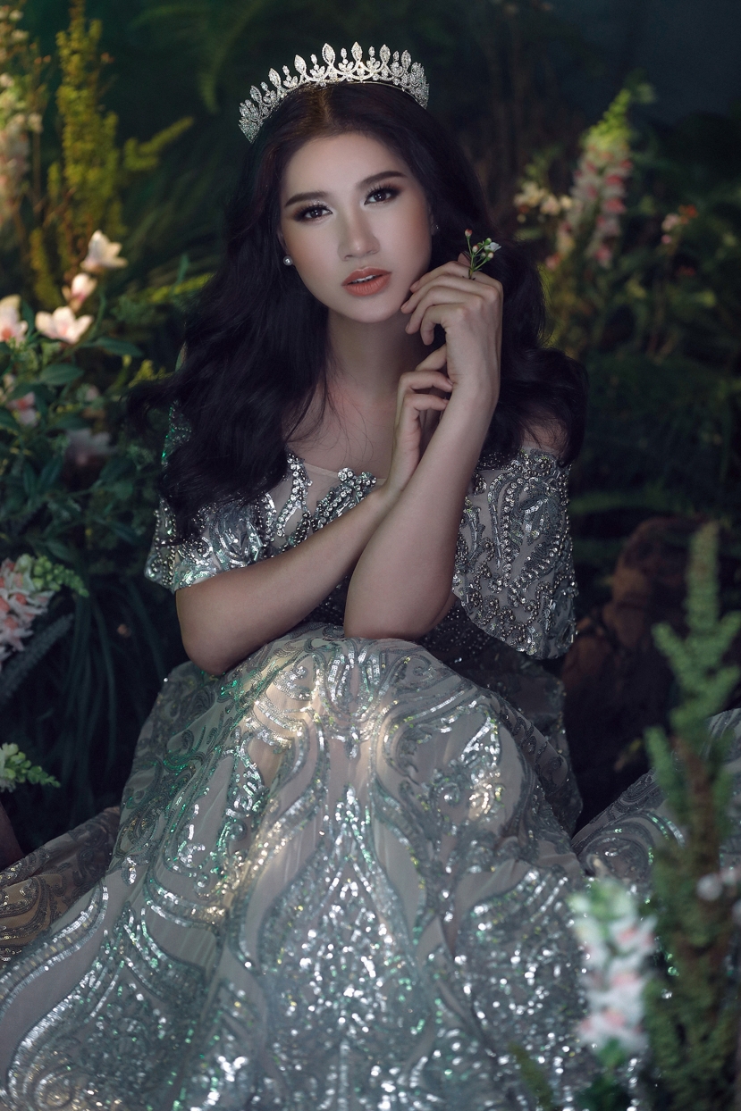 Trong bài viết thông báo bị 'chơi xấu', Trang Trần vẫn vô cùng thản nhiên, thậm chí sử dụng ngôn từ vô cùng hài hước Trong bài viết thông báo bị 'chơi xấu', Trang Trần vẫn vô cùng thản nhiên, thậm chí sử dụng ngôn từ vô cùng hài hước