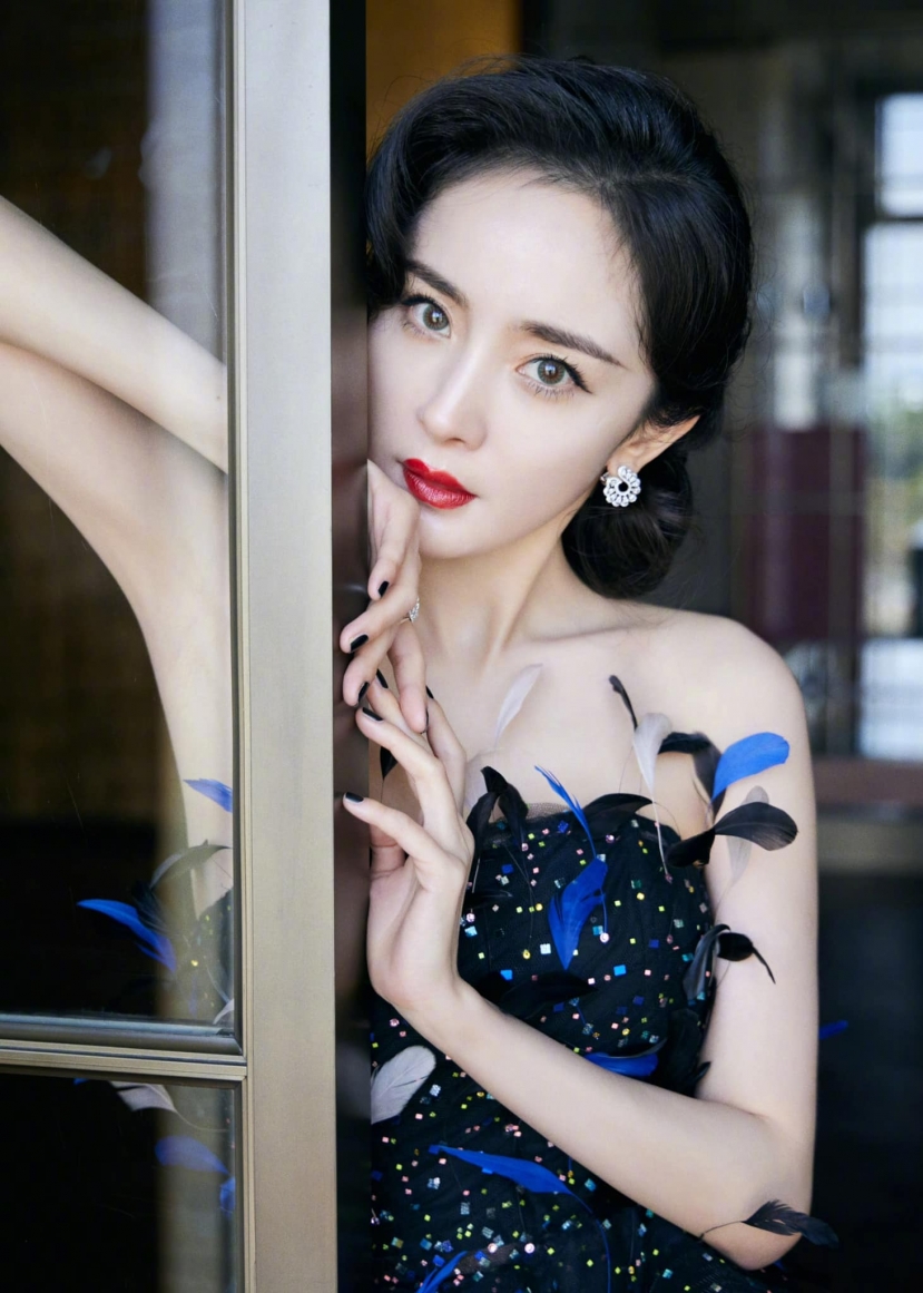Để sở hữu thân hình 'mình hạc xương mai', Dương Mịch phải duy trì chế độ ăn uống vô cùng nghiêm ngặt Để sở hữu thân hình 'mình hạc xương mai', Dương Mịch phải duy trì chế độ ăn uống vô cùng nghiêm ngặt