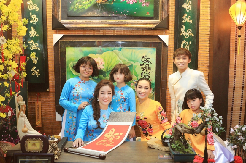 'Lạnh sống lưng' với lời kể của Thúy Nga về sự ra đi của Phi Nhung, fan giật thót tim vì 1 chi tiết đúng đến ngỡ ngàng - Ảnh 6 'Lạnh sống lưng' với lời kể của Thúy Nga về sự ra đi của Phi Nhung, fan giật thót tim vì 1 chi tiết đúng đến ngỡ ngàng - Ảnh 6