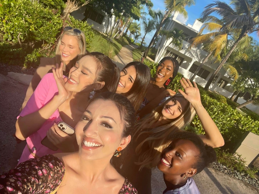 Vừa 'chào sân' Miss World, Đỗ Thị Hà đã gặp phải 1001 bất lợi khiến fan lo sốt vó: Cơ hội nào cho người đẹp 'càn quét'? - Ảnh 8 Vừa 'chào sân' Miss World, Đỗ Thị Hà đã gặp phải 1001 bất lợi khiến fan lo sốt vó: Cơ hội nào cho người đẹp 'càn quét'? - Ảnh 8
