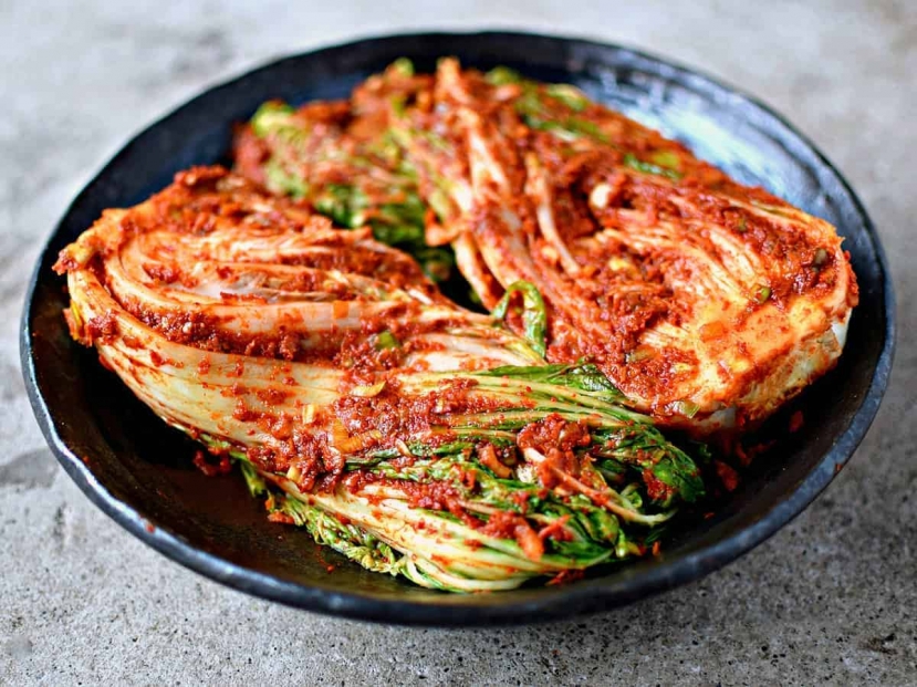 Đông đến, 'team sành ăn' nô nức mua cải thảo, nhưng nên né những cây kiểu này kẻo khi nấu bị ‘xu cà na’ - Ảnh 3 Đông đến, 'team sành ăn' nô nức mua cải thảo, nhưng nên né những cây kiểu này kẻo khi nấu bị ‘xu cà na’ - Ảnh 3