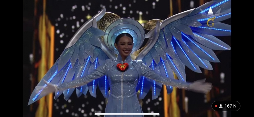 Trọn khoảnh khắc Thùy Tiên 'càn quét như vũ bão' đêm thi Trang phục dân tộc Miss Grand 2021, vương miện sắp 'vào tay' chị! - Ảnh 4 Trọn khoảnh khắc Thùy Tiên 'càn quét như vũ bão' đêm thi Trang phục dân tộc Miss Grand 2021, vương miện sắp 'vào tay' chị! - Ảnh 4