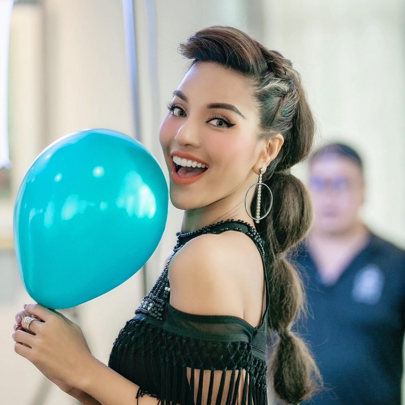 Nhan sắc xinh đẹp nhưng đường đời của cô lắm trắc trở Nhan sắc xinh đẹp nhưng đường đời của cô lắm trắc trở